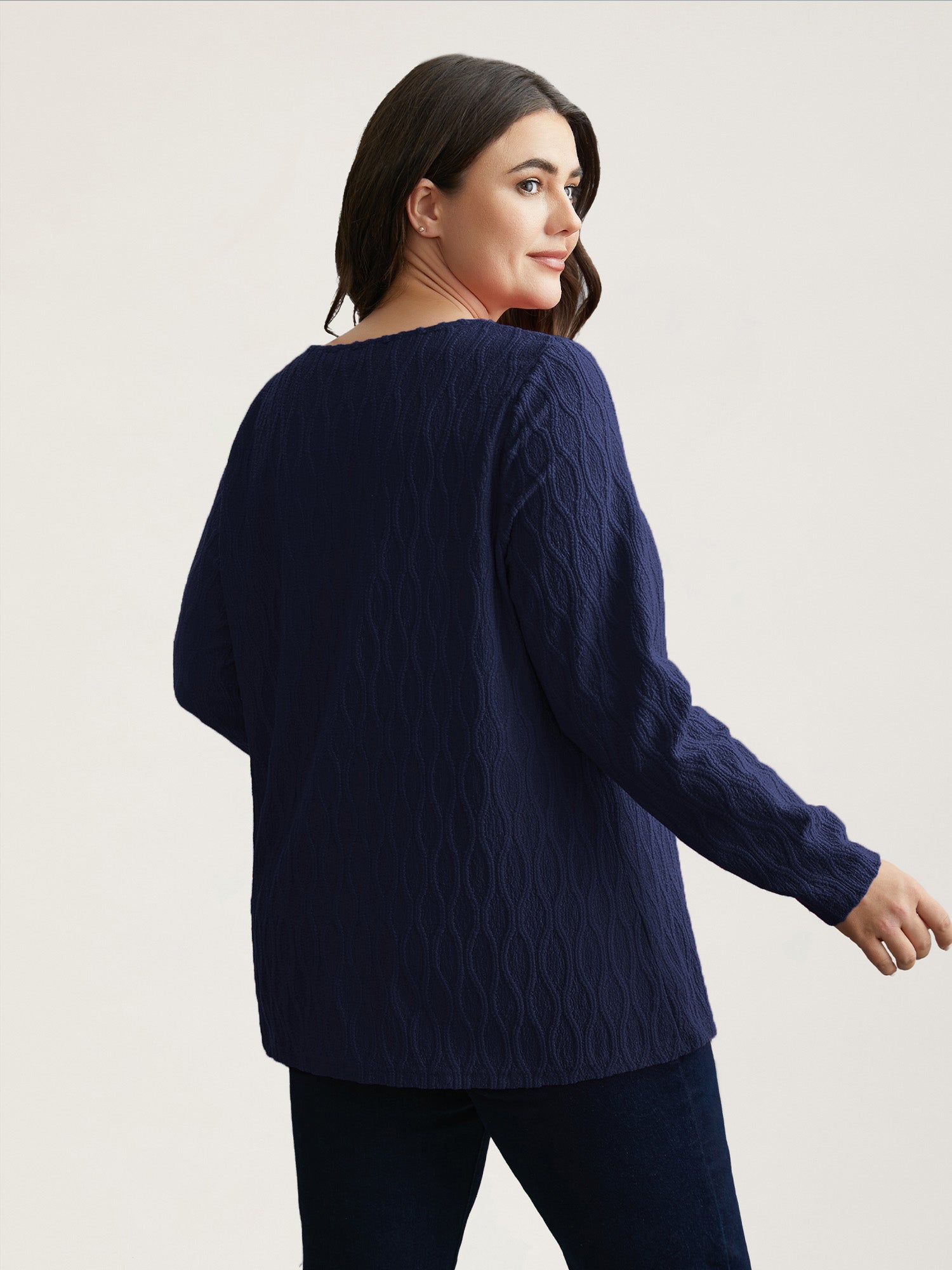 Textured Keyhole Gathered Knit Top