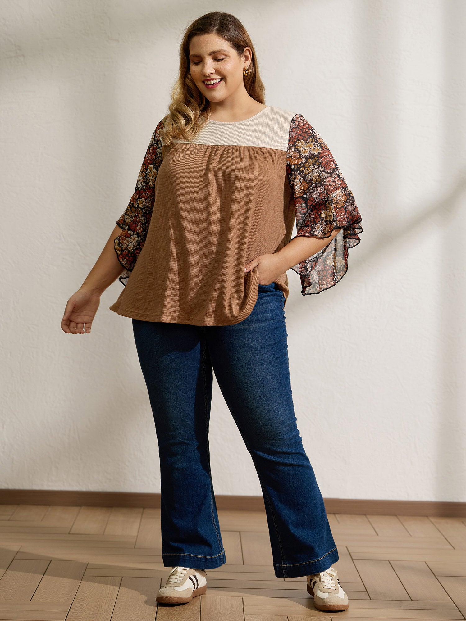 Colorblock Floral Sleeve Flowy Knit Top