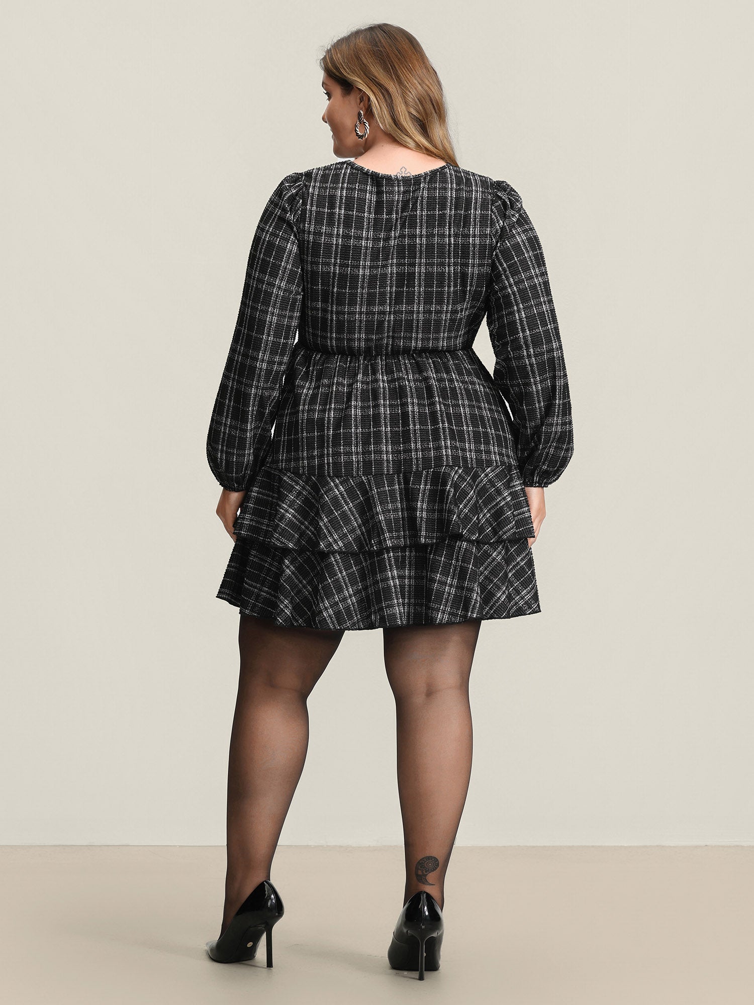 Stretchy Textured Tiered Mini Dress