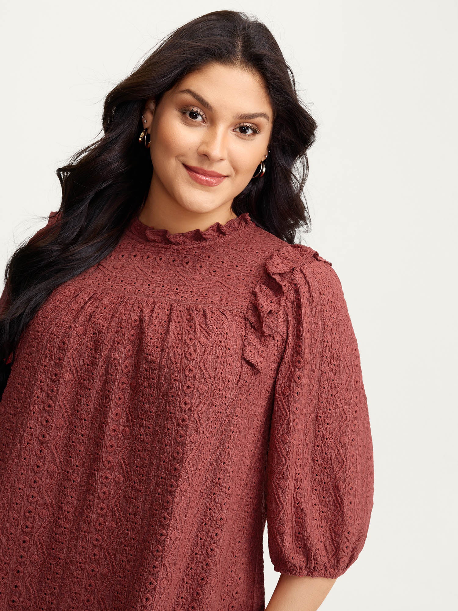 Textured Ruffled Neck Pleated Blouse