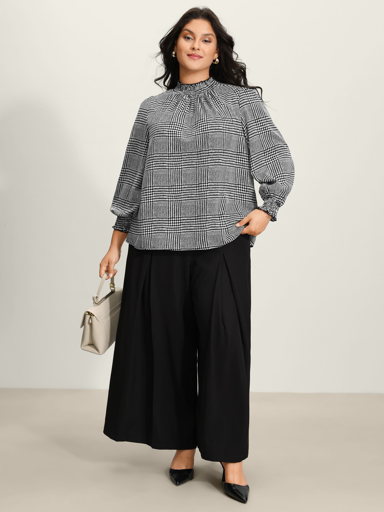 Houndstooth Pattern Ruffled Collar Blouse