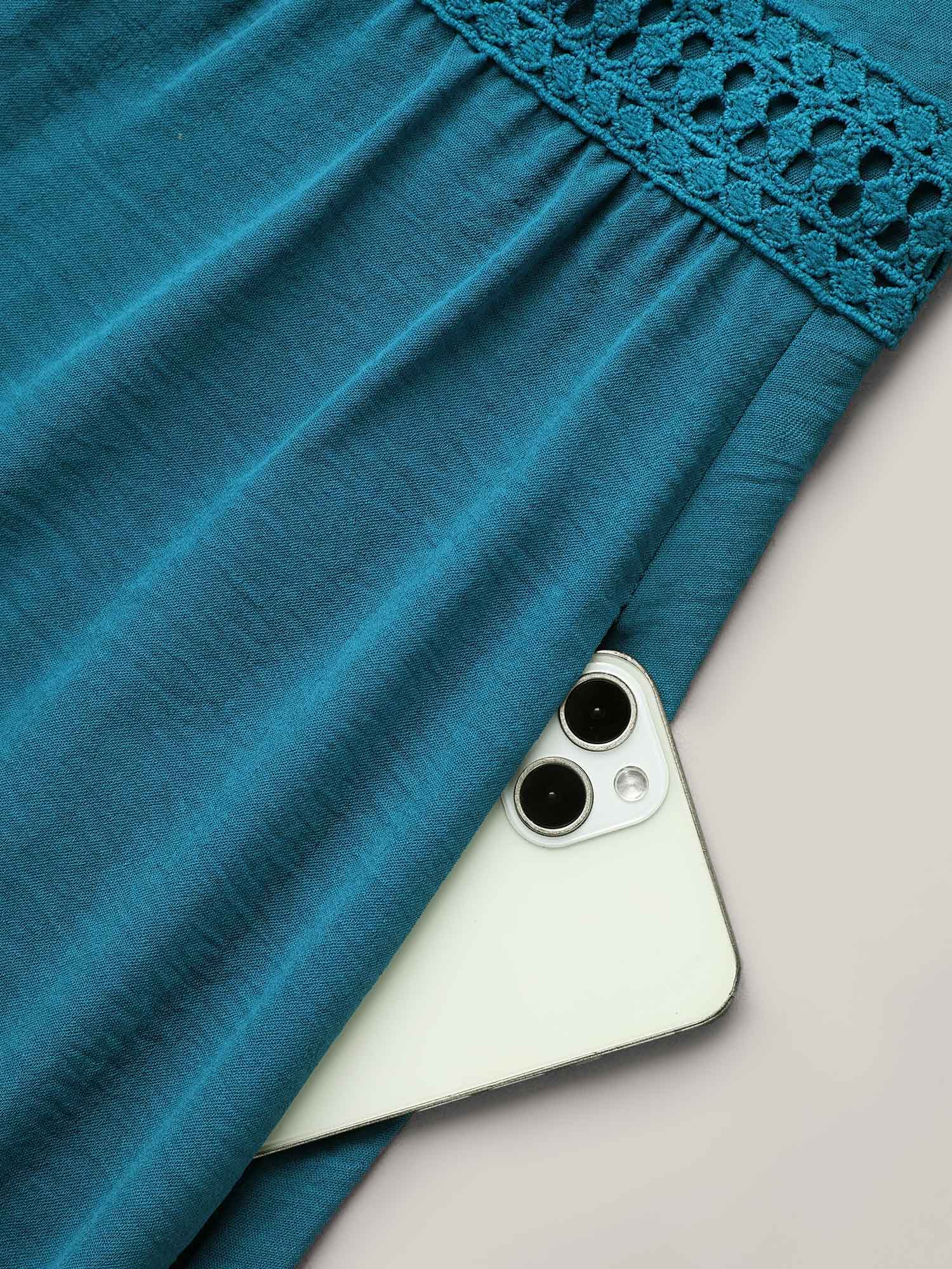 Lace Cut-Out Raglan Sleeve Pockets Midi Dress