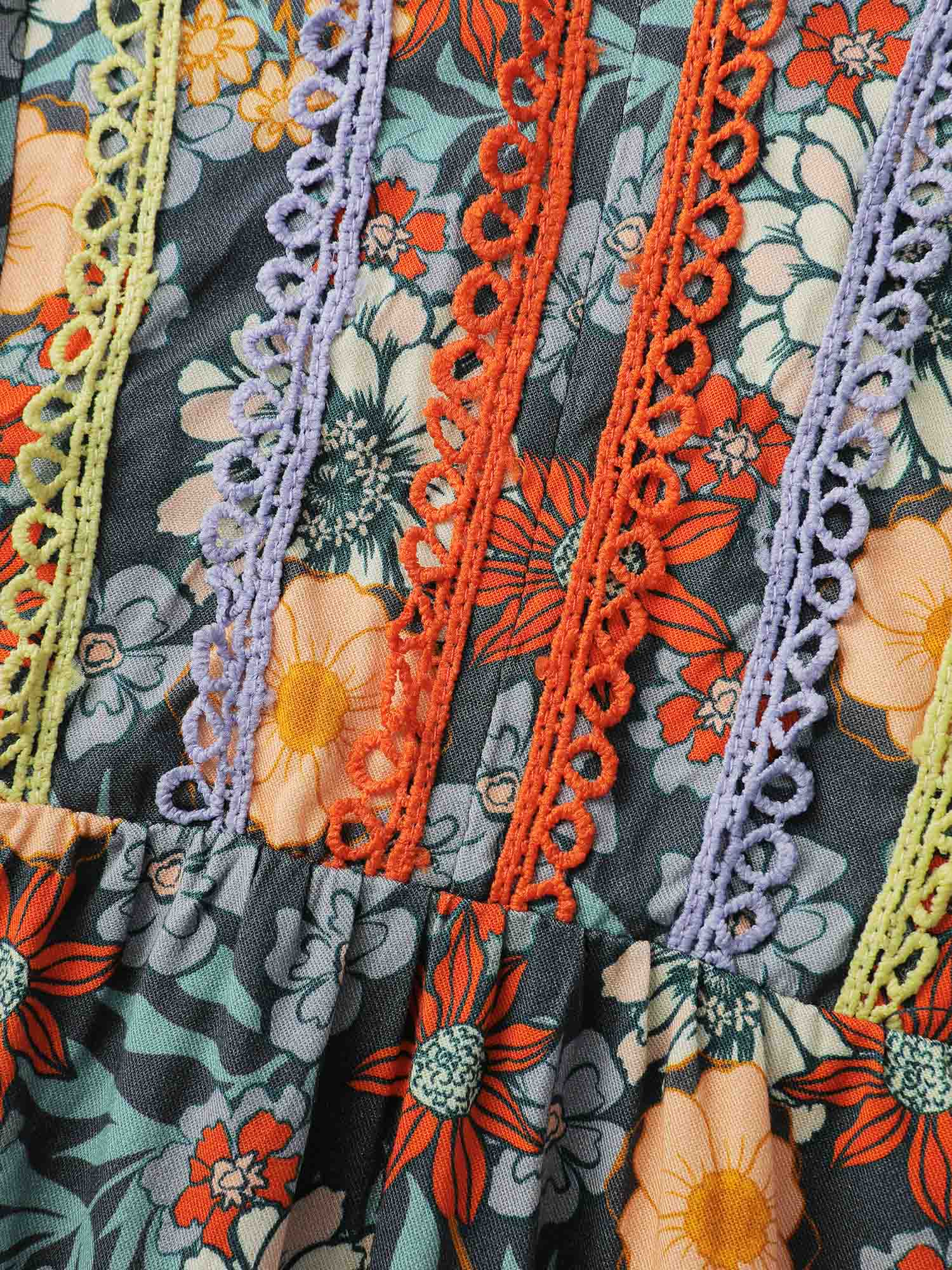 Cozy Floral Print Lace Trim Blouse