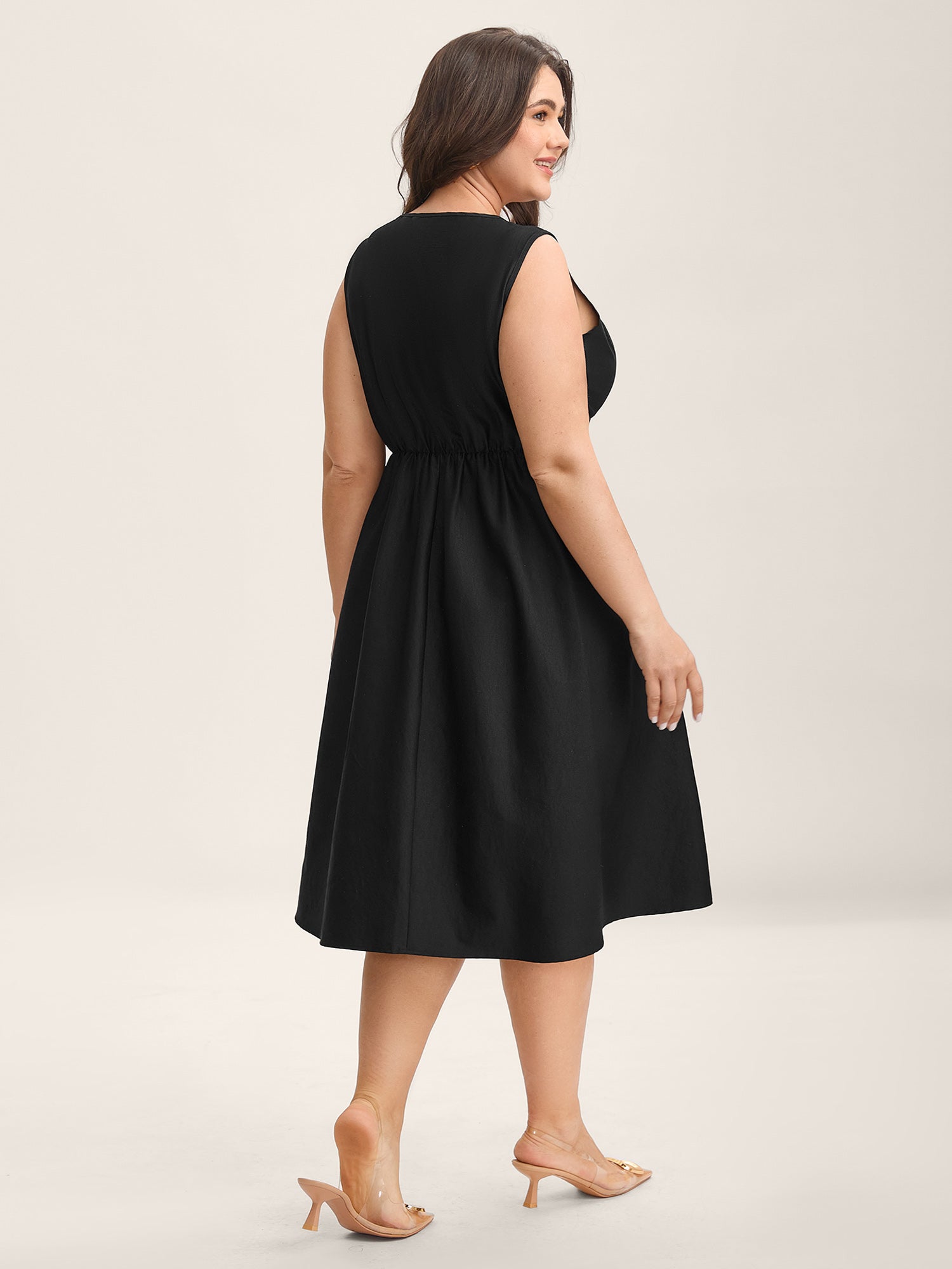 Classic Woven Inner Pleated Midi Dress