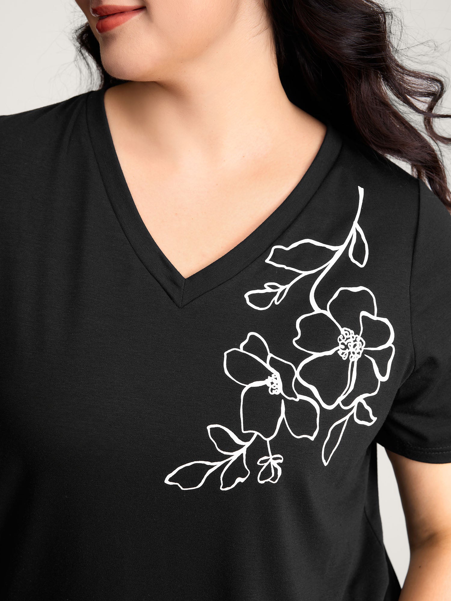Floral Print V-Neck Half Sleeve T-Shirt